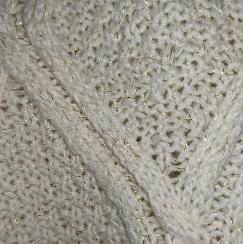 Sweater - Picture 4 of 5